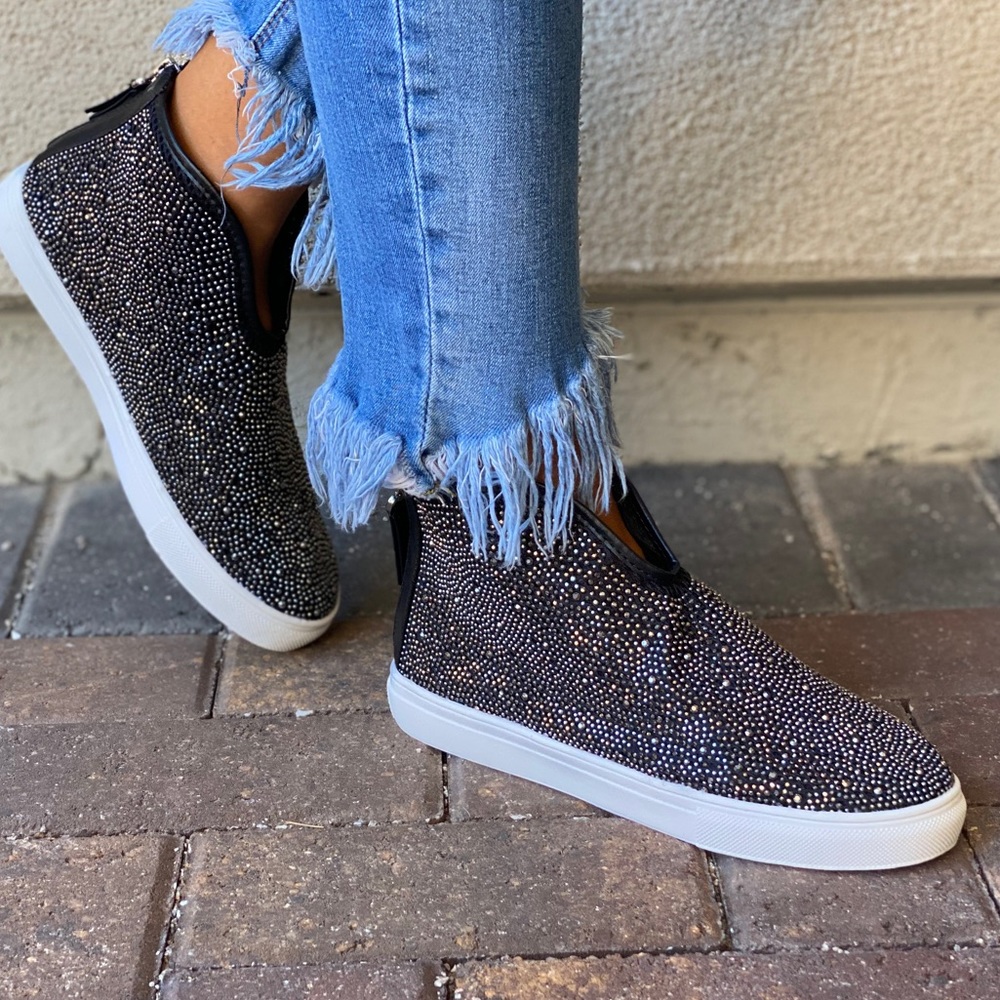 Rhinestone Embellished Laceless High Top Sneakers - Picture 7 of 16